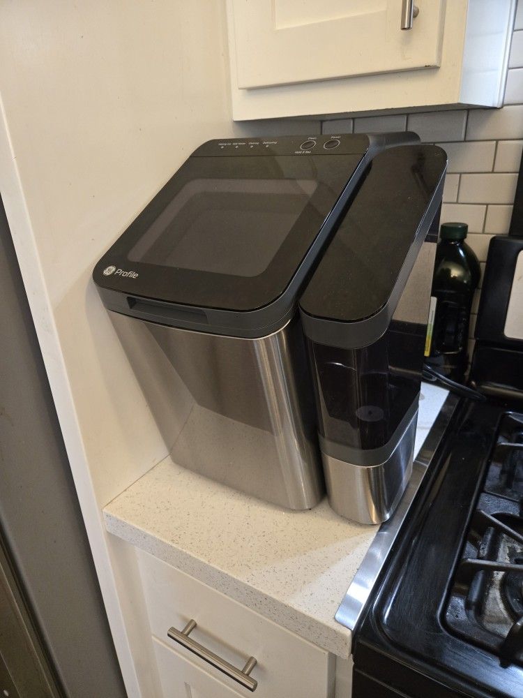 GE Opal 1.0 Nugget Ice Maker
