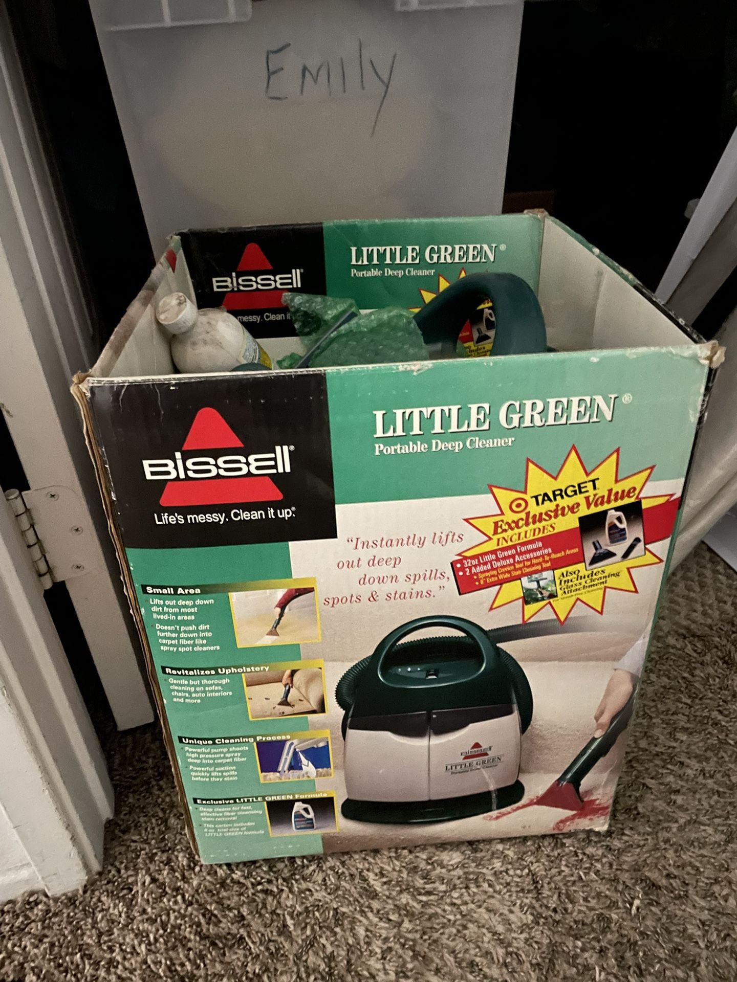 Bissell. Portable Deep Cleaner