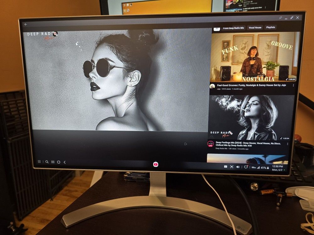 LG 24inch IPS Monitor
