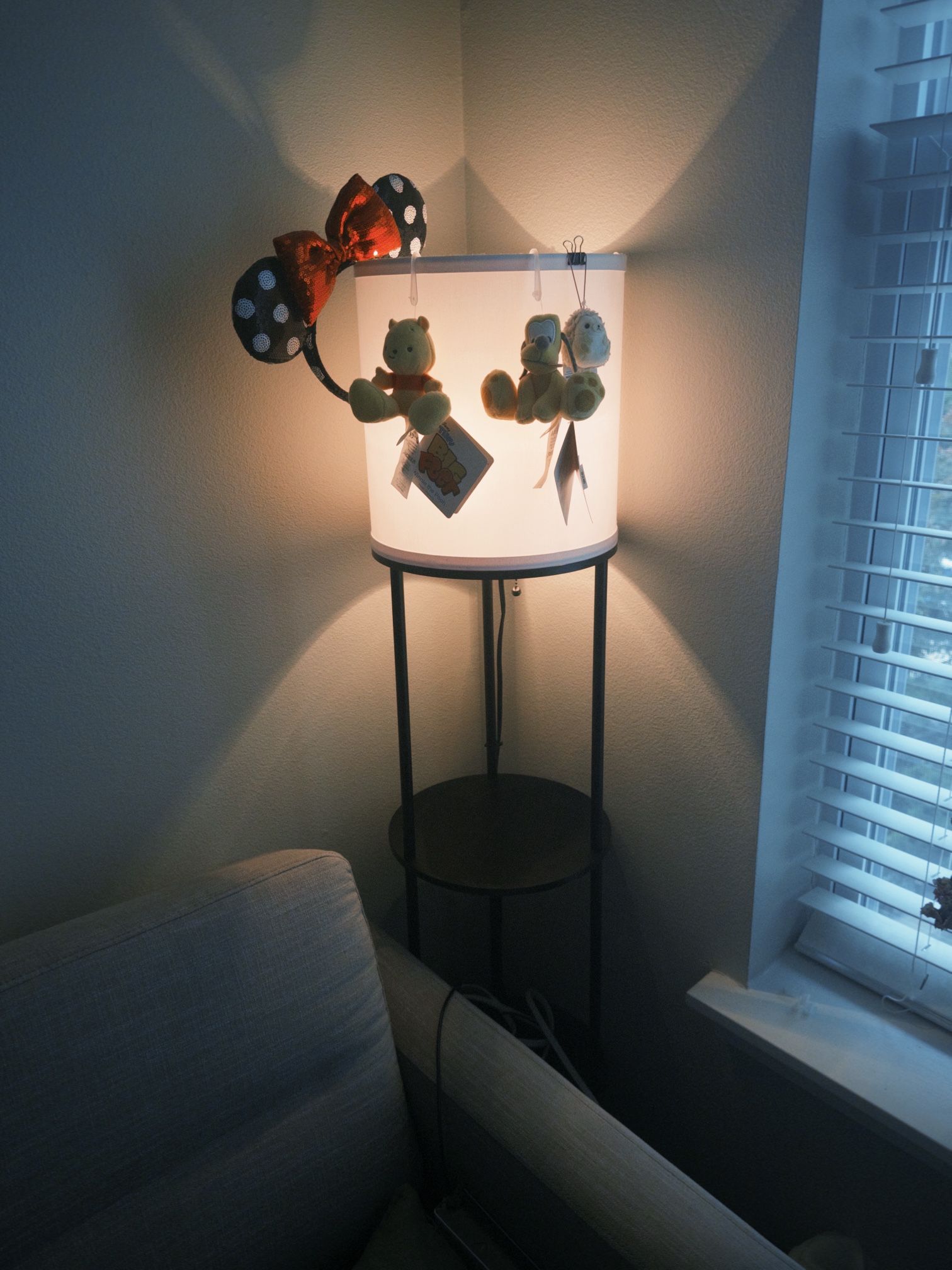 Shelf Floor Lamp Black