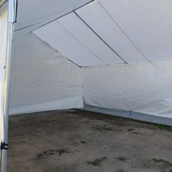 CARPA NEW. 20 X20. ESPECIALLY 
