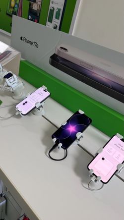 iPhone 16e