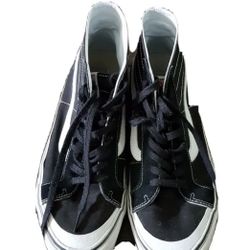 Men’s Hi Top Vans Black Size 11.5