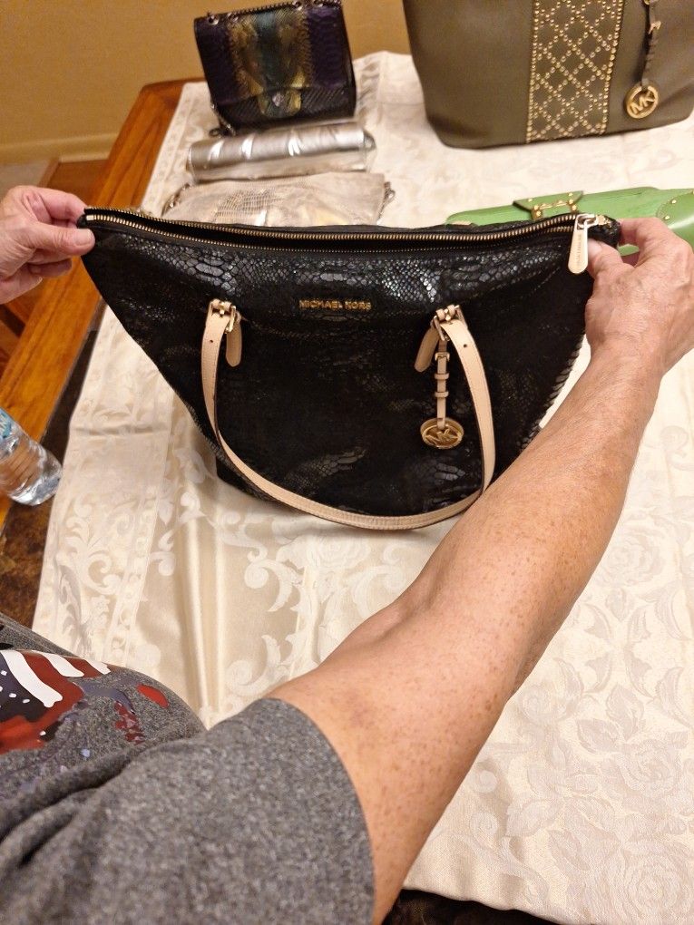 Michael KORS black Snake Skin