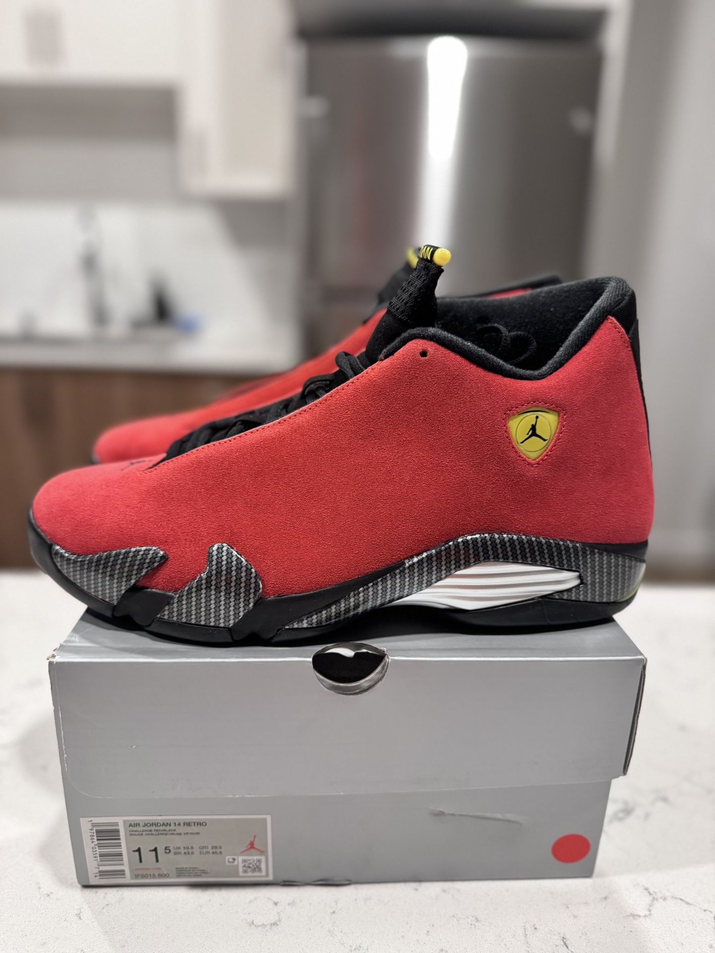 Jordan 14 Retro Ferrari (2025) Size 11 1/2