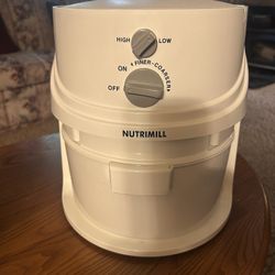 Nutrimill Grain Mill/wheat Grinder