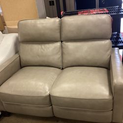 Reclining Couch 