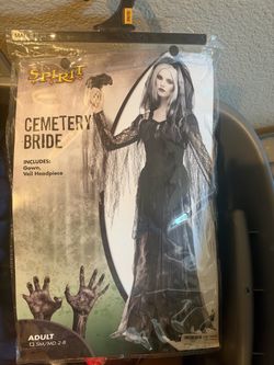 Costume