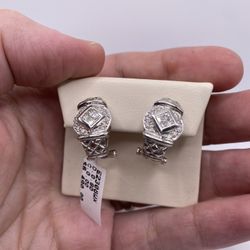Diamond & Gold Earrings (0.80 C.t) Certified!