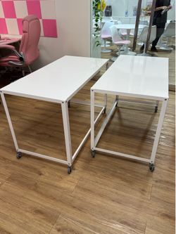 Set of 2 White Rolling Nesting Tables