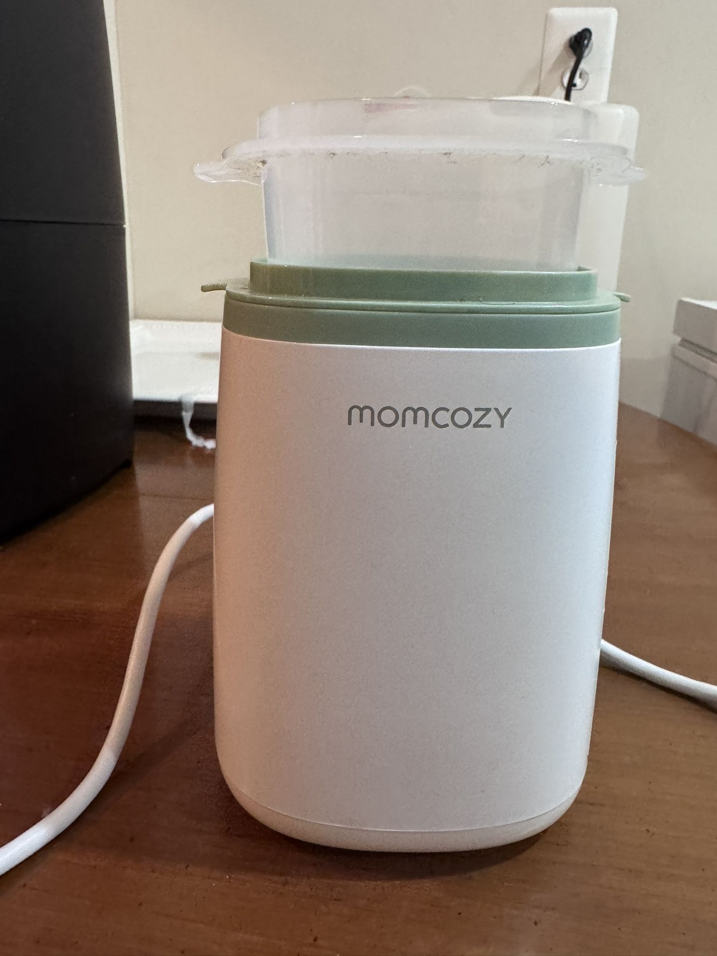 Momcozy Bottle Warmer