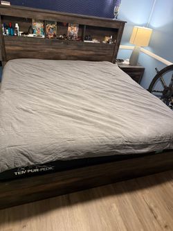 Tempur-Pedic King Mattress