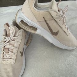 Nike Air Max Sneakers