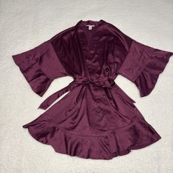 Victoria’s Secret Women Plum Ruffle Satin Short Robe 