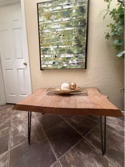 Live Edge Wood Coffee Table with Hairpin Legs