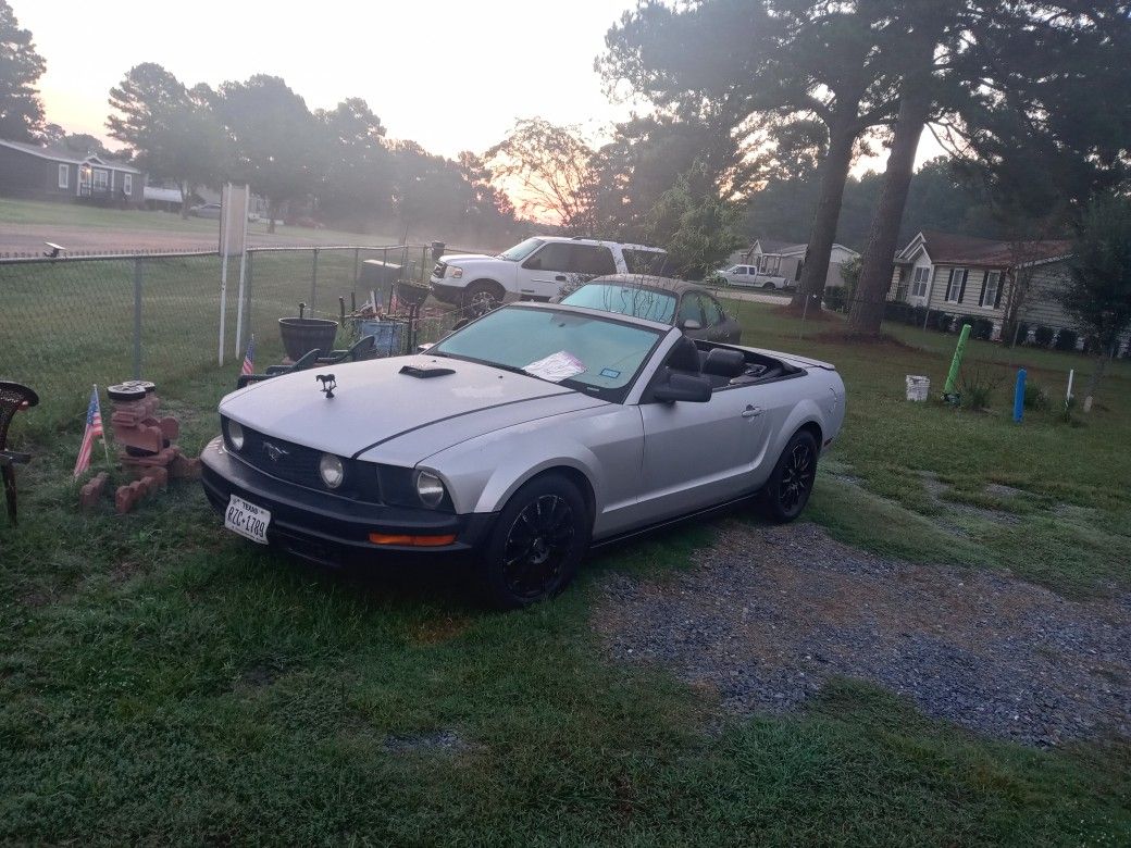 If it's up its for sale Will removed Other Mustang 4,200.00 Expedition 4,000