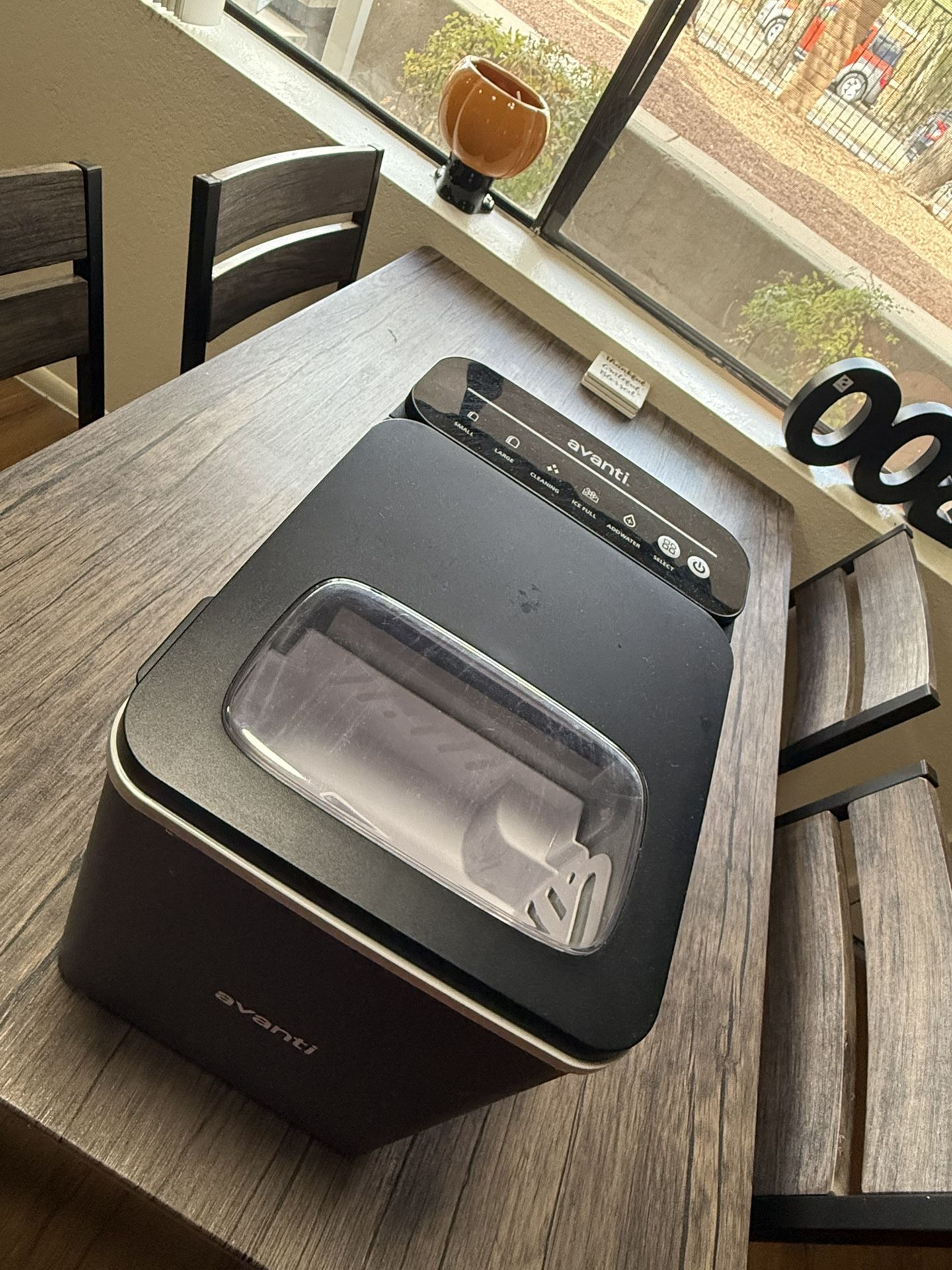 Ice Machine 