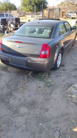 2010 Chrysler 300