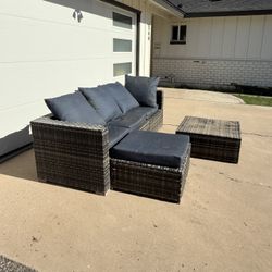 Patio Set/ Outdoor Furniture 