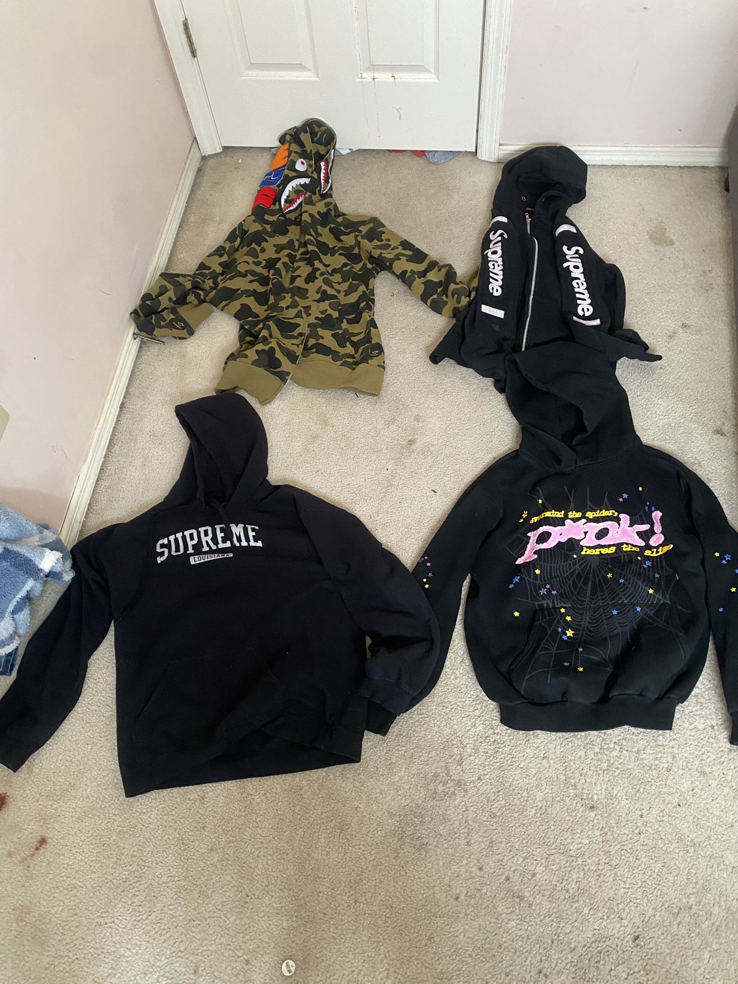 Selling Bundle Hoodies/ jackets