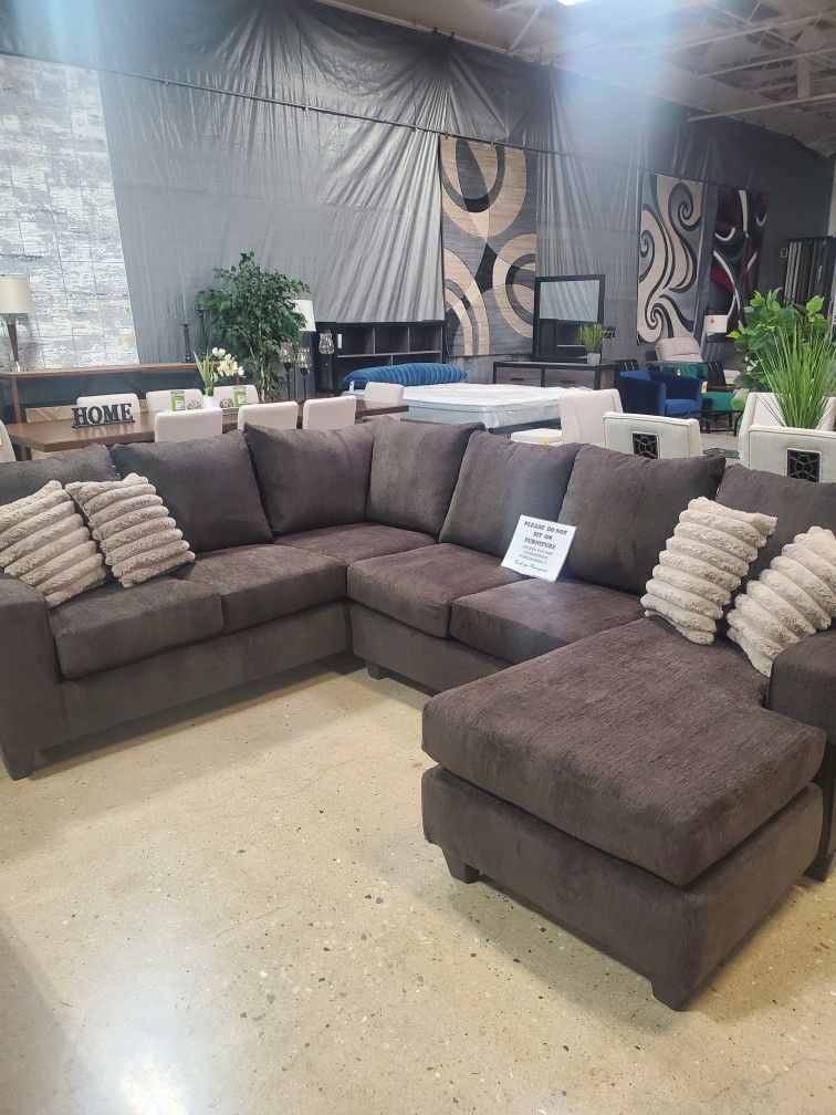 Beautiful Brown 2 Pc Sofa Sectional With Reversible Chaise