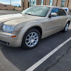 2008 Chrysler 300 Touring 3.5 for Sale $4,500.⁰⁰