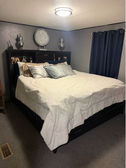 King sized bed