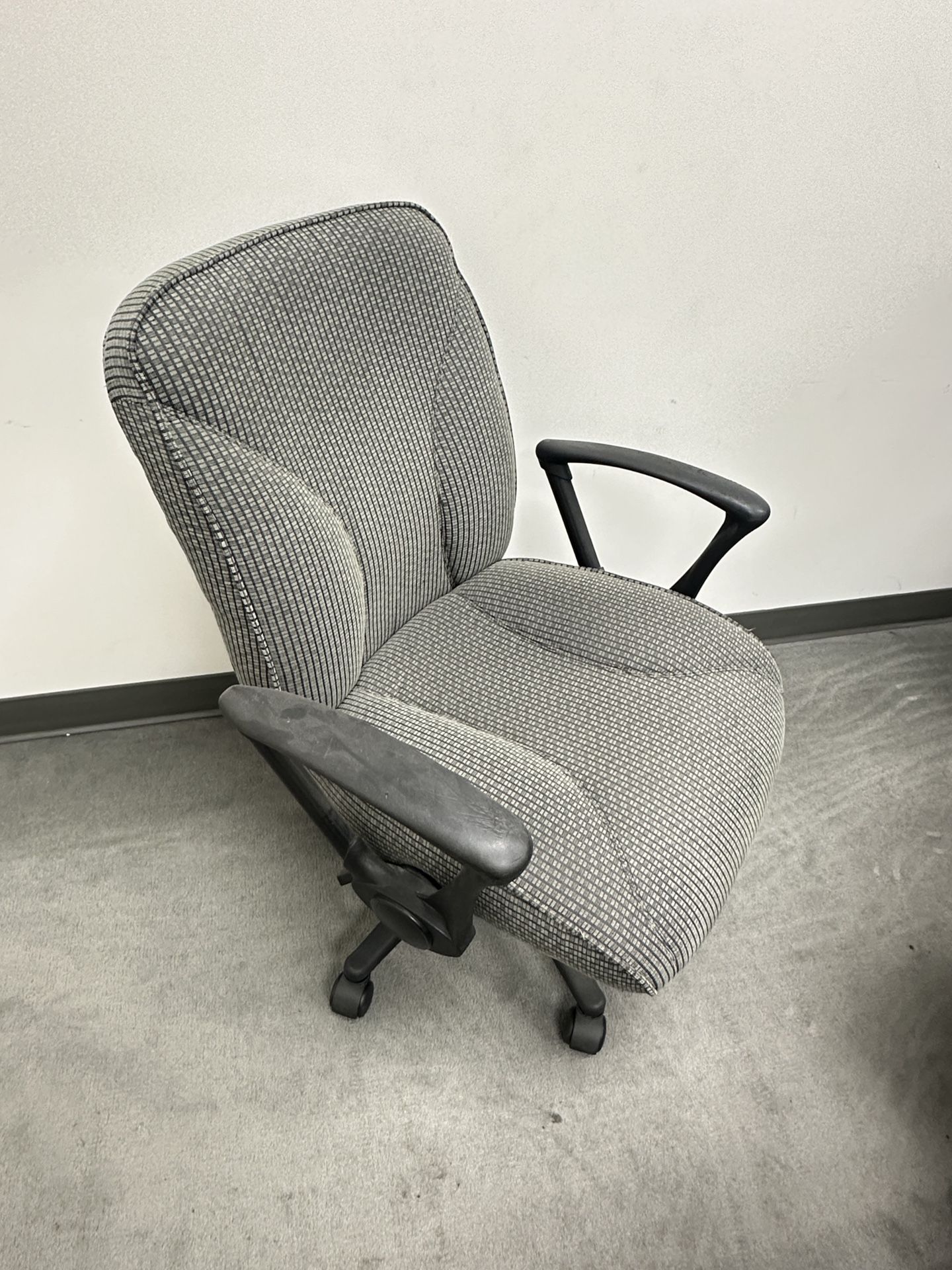 Office Chair $5