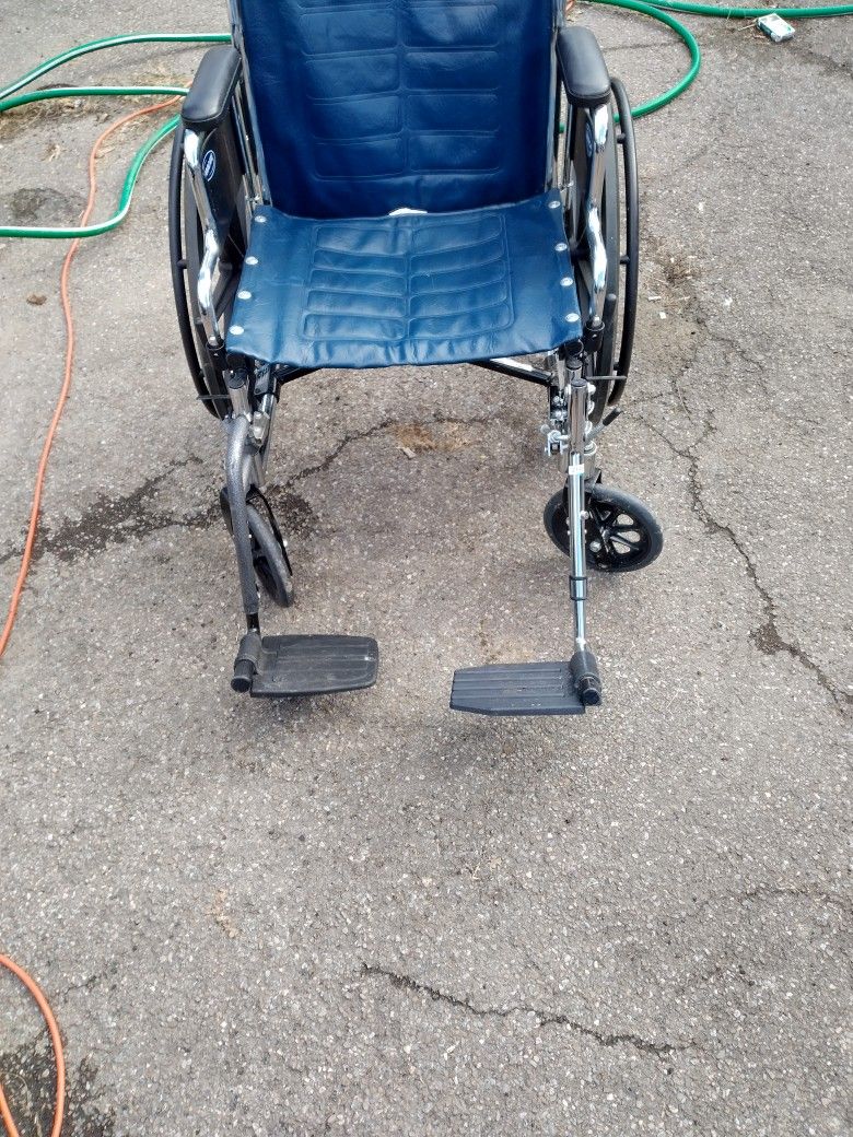 Wheelchair 