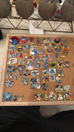 Disney pins