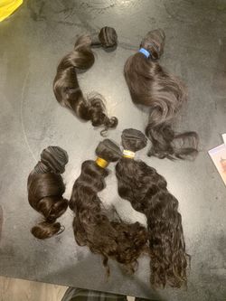 Lot of 5 Brazilian Human Hair Bundles – Mixed Textures – 8A Grade – Straight, Wavy & Curly