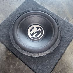 Manphis Subwoofer And Amp