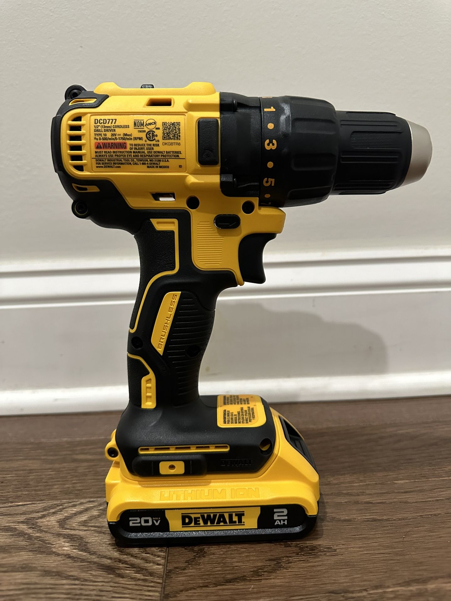 Dewalt 20V Max Cordless Drill Plus Battery