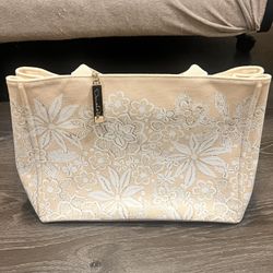 Oscar de la Renta Floral Canvas Tote – Lightly Used, Excellent Condition