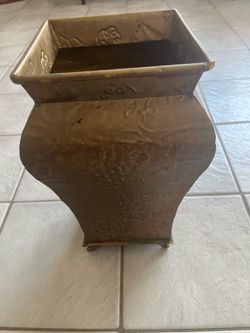 Vintage Decorative Metal Vase/umbrella stand/planter  approx H15”W8.5”