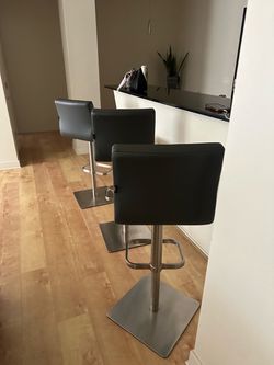 SET OF 3 Zuri Lush Bar Stool Square Base