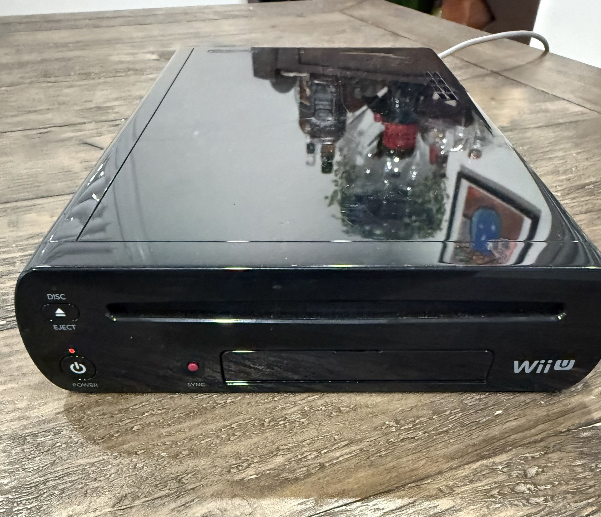 Nintendo Wii U 32GB Black Console With Gamepad