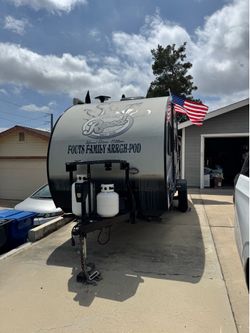 2017.5 Forest River R-Pod 182G – $10,500 Best Reasonable Offer Adventure Ready | Loaded with Upgrades | Family Friendly