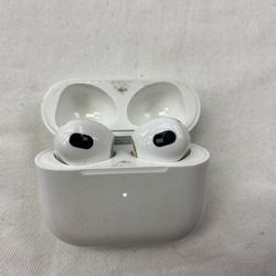 Apple AirPods (3rd Generation) Earbuds 