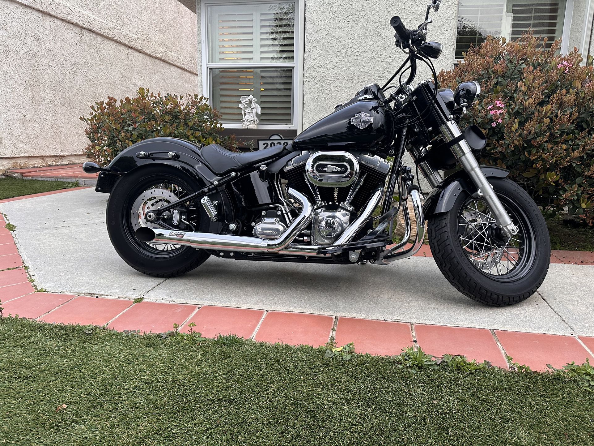 2014 Harley Harley-Davidson slim tail