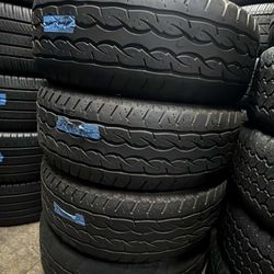 275 55 20 Kumho Set of 4 Used