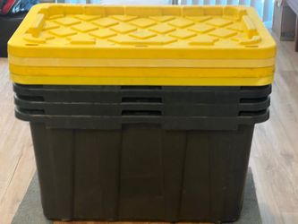 4 Large storage totes with lids