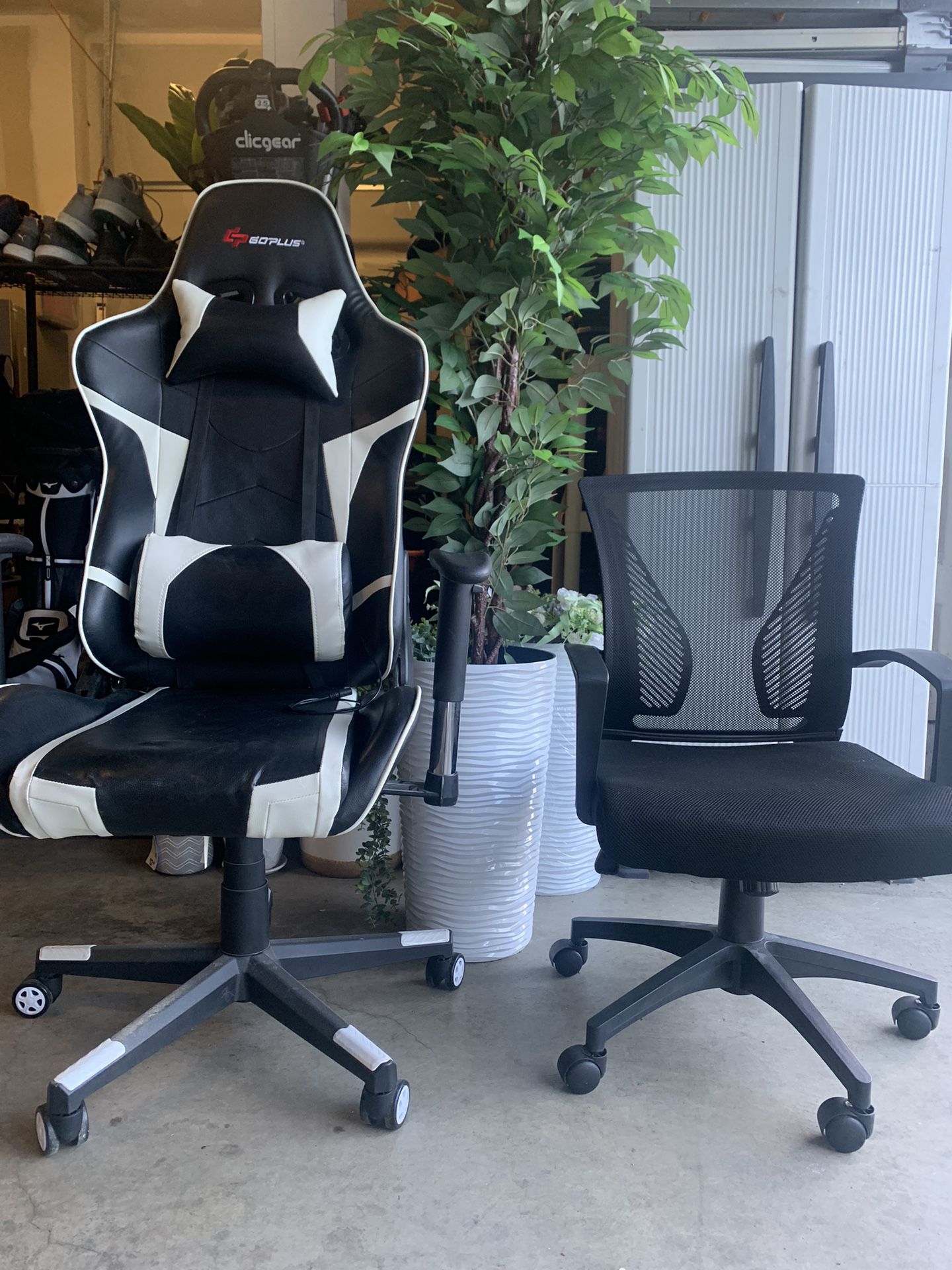 2 Like New Gaming/Office Chairs