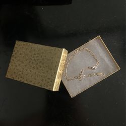 10kt Bracelet 3.9 Grams 7 1/2 Inches