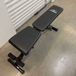Foldable Weight Bench