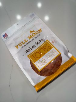 Full Moon Natural Beef Jerky Dog Treats Jerky/Dried Meat, Adult