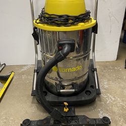 Tornado Wet Dry Vacuum 