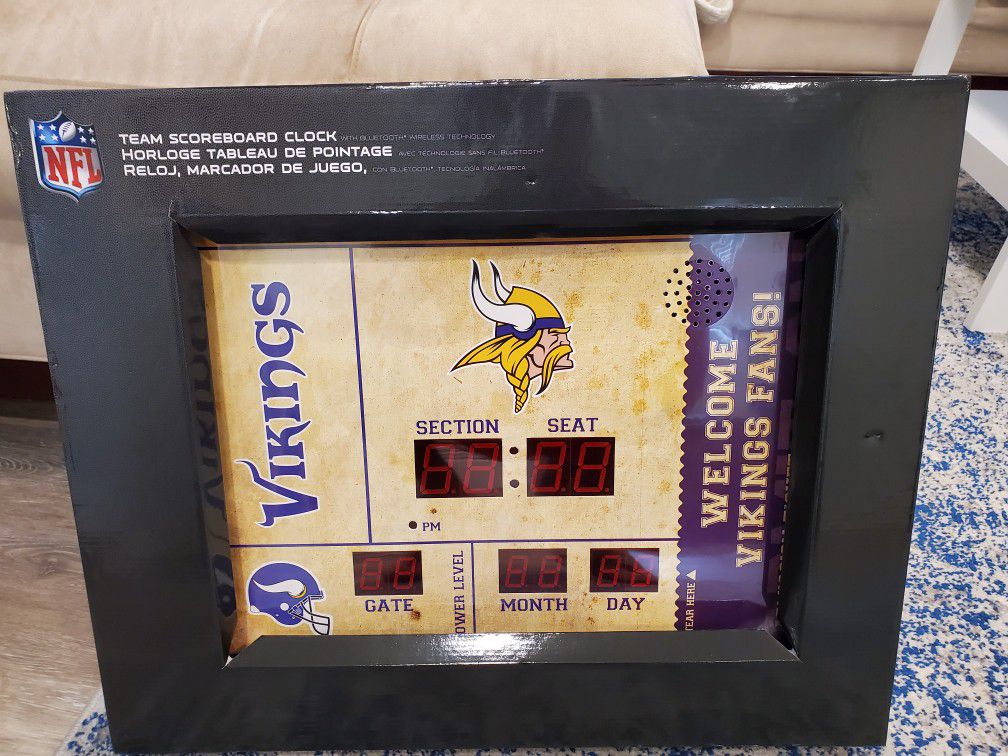 NEW Minnesota Vikings NFL Bluetooth Scoreboard Wall Clock