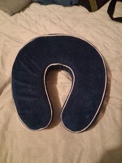 Travel neck pillow.