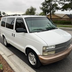 2005 Chevrolet Astro Van